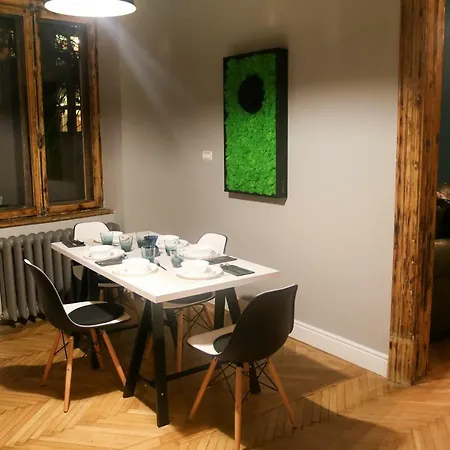 아파트 Athenaeum 부쿠레슈티